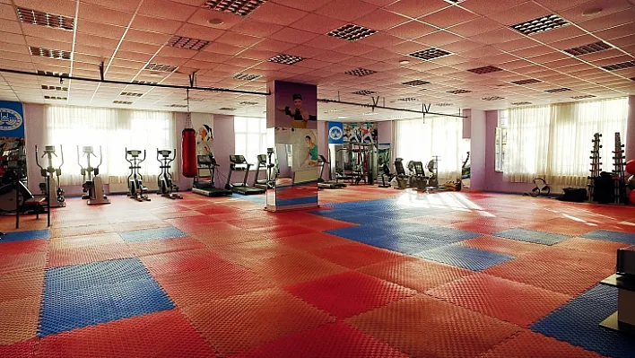 Elazığ Belediyesi spor merkezleri kapılarını baylara açıyor