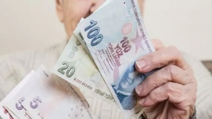 Emekliye ikramiye! Yıl sonunda yasa çıkacak