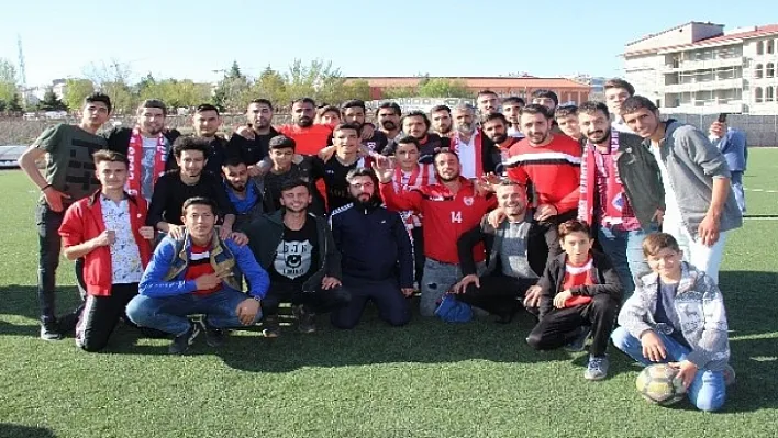 Rüstemapaşaspor namağlup BAL'da