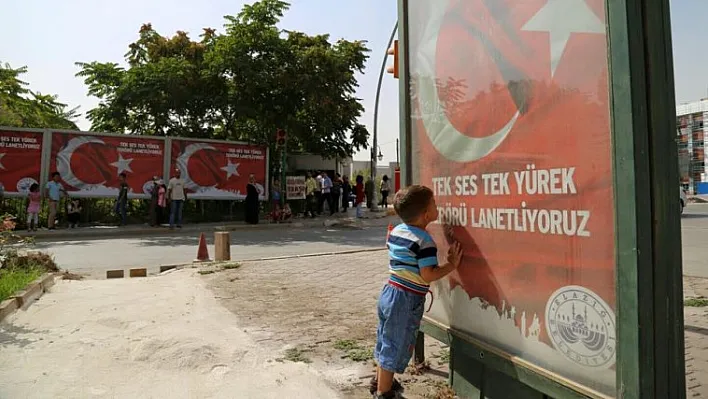 Elazığ'da küçük çocuktan büyük ders