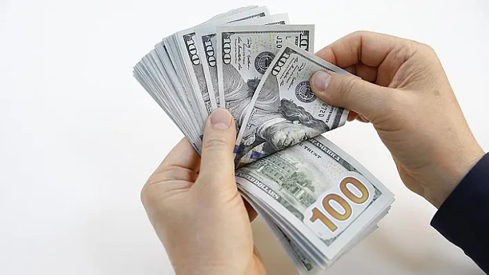 Dolar haftanın son gününde kaç lira?