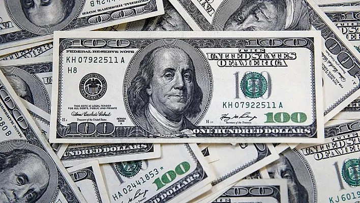 Dolar haftanın son gününde ne kadar?