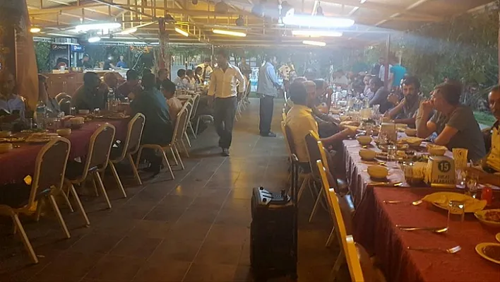 Balık üreticileri Keban'da iftarda buluştu