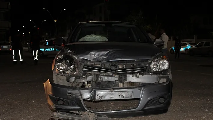 Elazığ'da trafik kazası: 2 yaralı