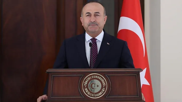 Bakan Çavuşoğlu: 'Sizin ideolojiniz batsın'