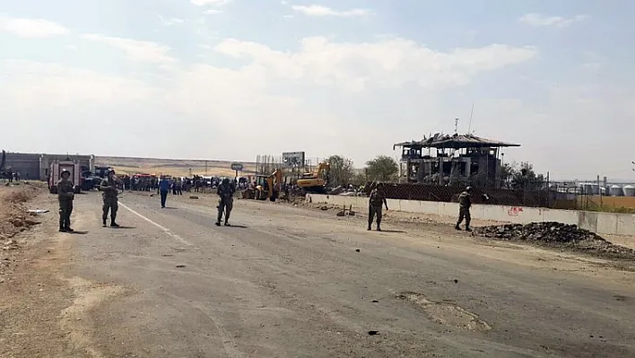 Diyarbakır'da bombalı araçla saldırı