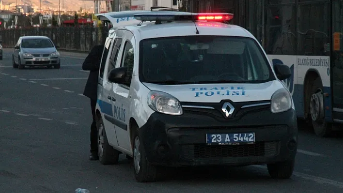 Elazığ'da trafik kazası: 4 yaralı