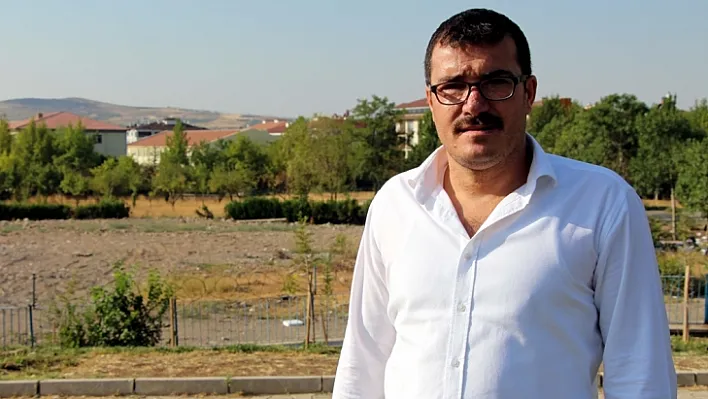 Terör saldırısının izlerini vücudunda taşıyor