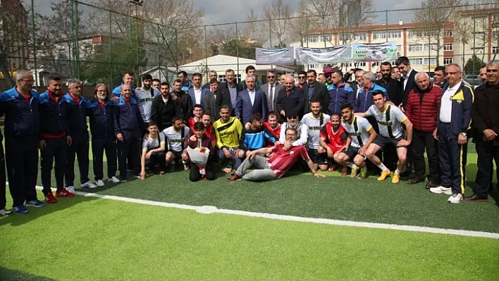 İstanbul'da Şehit Fethi Sekin adına futbol turnuvası düzenlendi