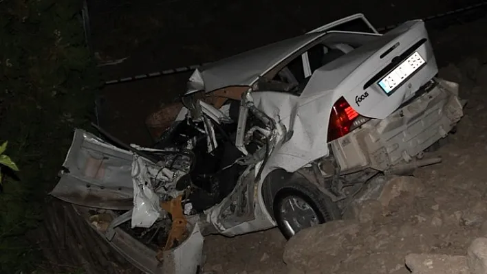 Elazığ'da trafik kazası: 1 ölü, 4 yaralı