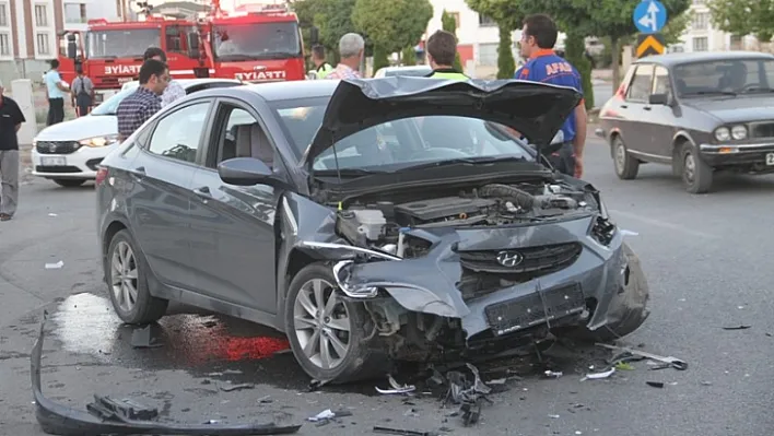 Elazığ'da trafik kazası: 6 yaralı