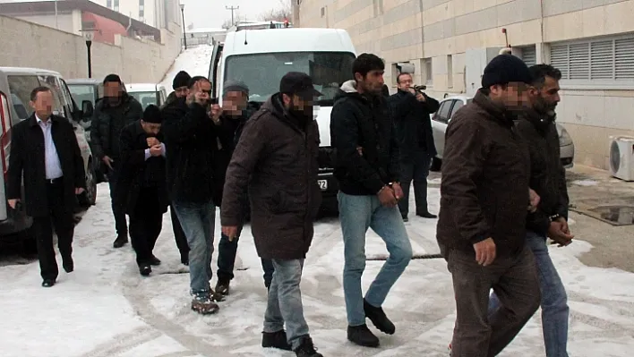PKK operasyonunda 8 şüpheli tutuklandı