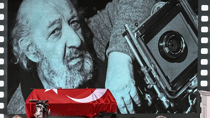 Ara Güler son yolculuğuna uğurlanıyor