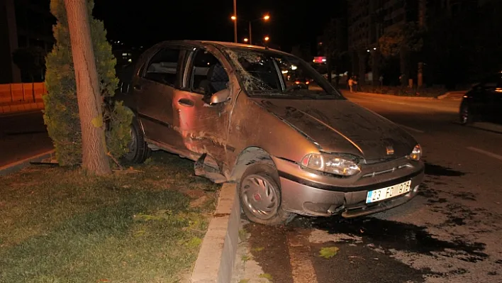 Elazığ'da trafik kazası: 3 yaralı