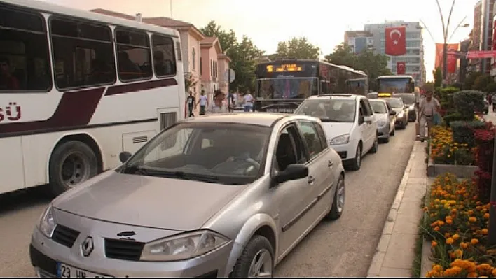 Elazığ'da trafiğe kayıtlı araç sayısı arttı