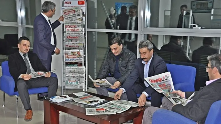 Elazığ'da yerel gazeteye yoğun ilgi