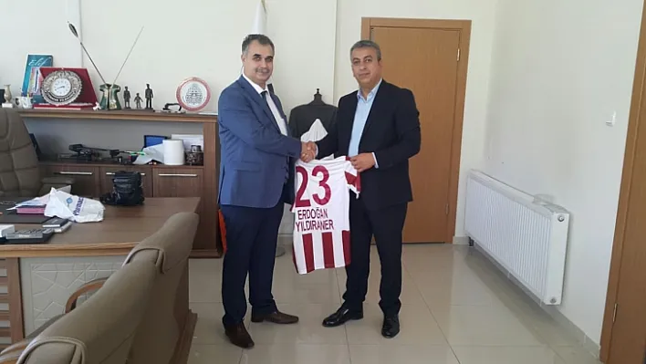 Elazığspor'dan İl Defterdarı Yıldıraner'e ziyaret