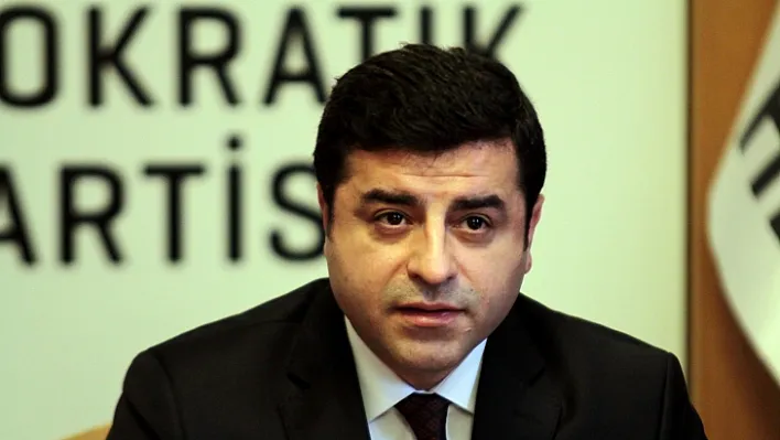 Selahattin Demirtaş ve Figen Yüksekdağ tutuklandı