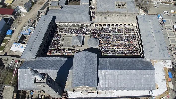 Diyarbakır Ulu Camii havadan görüntülendi