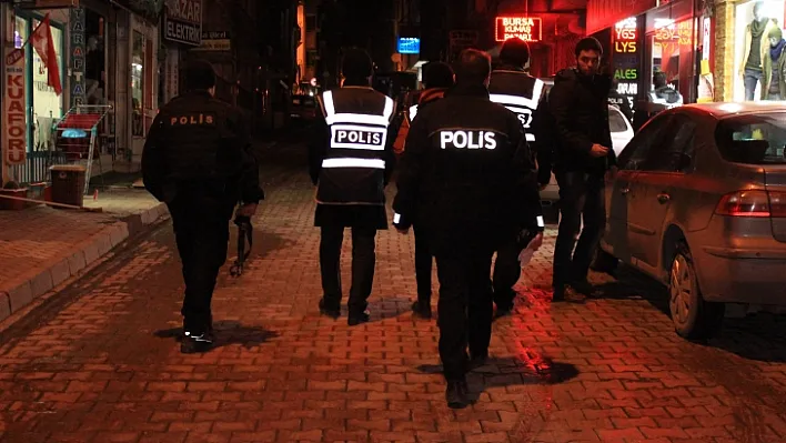 Elazığ Emniyeti'nden yılbaşı öncesi huzur operasyonu