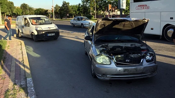 Elazığ'da trafik kazası: 1 yaralı