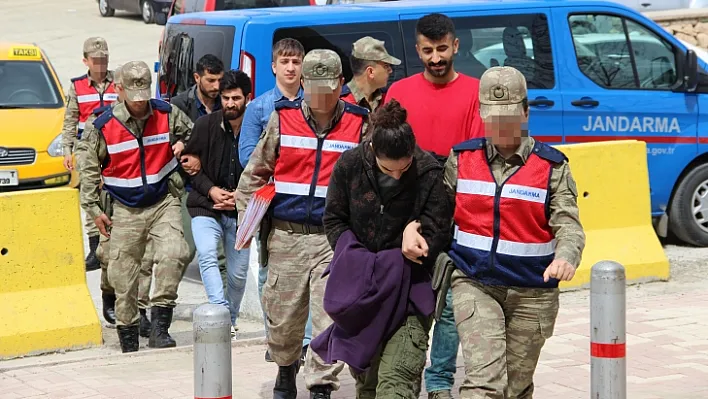 Terör operasyonunda 5 kişi adliyeye sevk edildi