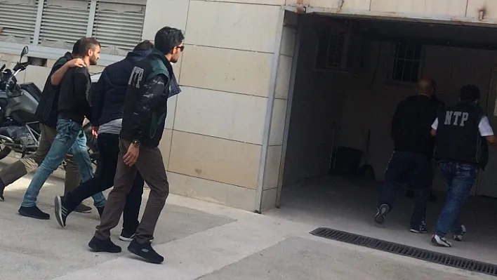 Uyuşturucu operasyonunda 4 tutuklama