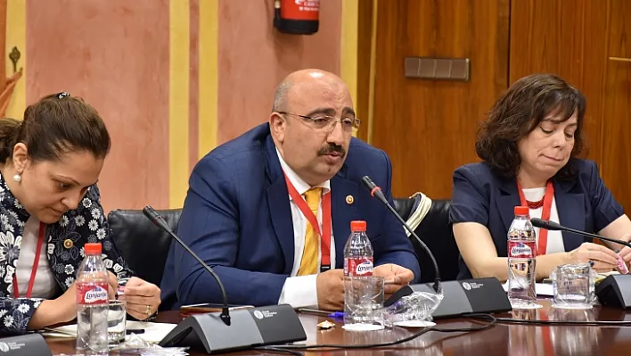 Milletvekili Açıkkapı, İspanya temaslarını anlattı