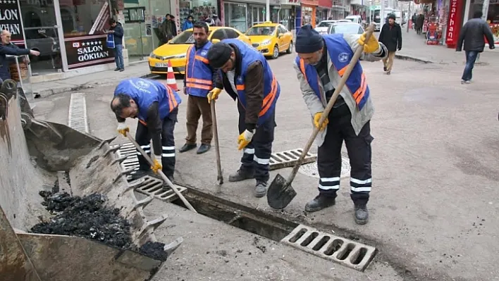 Taşeron işçilerin kadro başvuruları yarın başlıyor