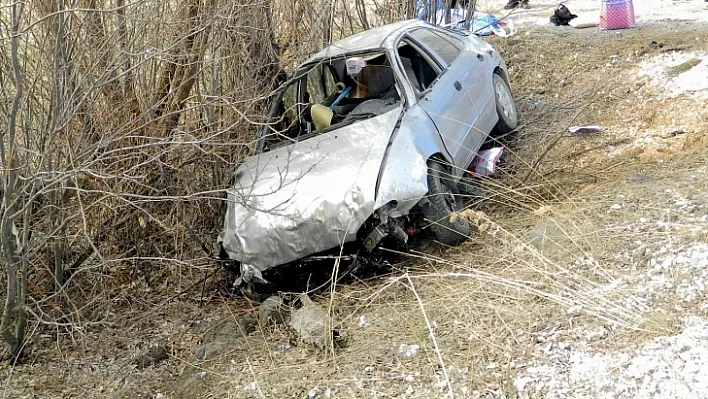 Sivas'ta trafik kazası: 1 ölü, 5 yaralı