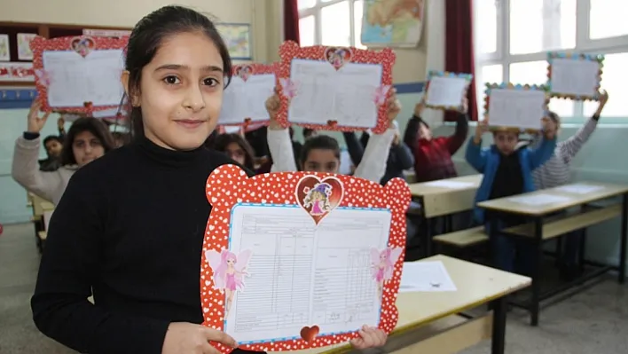 Elazığ'da karne heyecanı