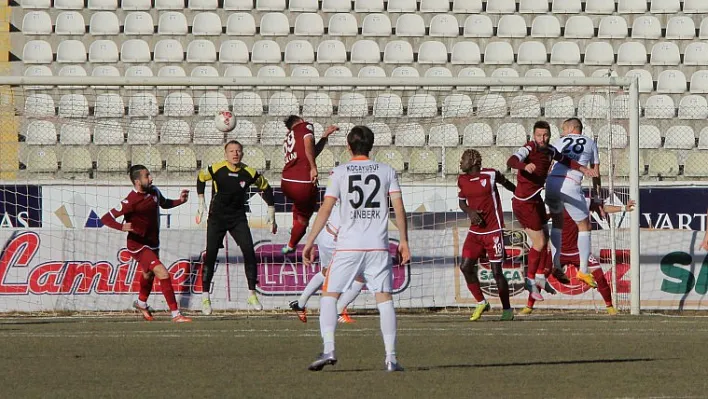 Elazığspor 1 - 1 Adanaspor