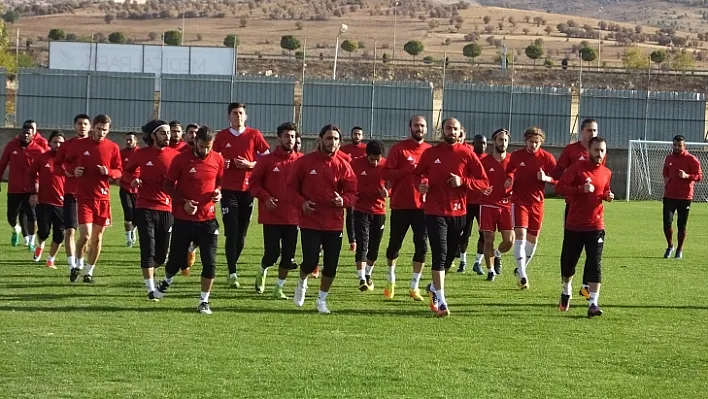 Elazığspor taktik çalıştı!