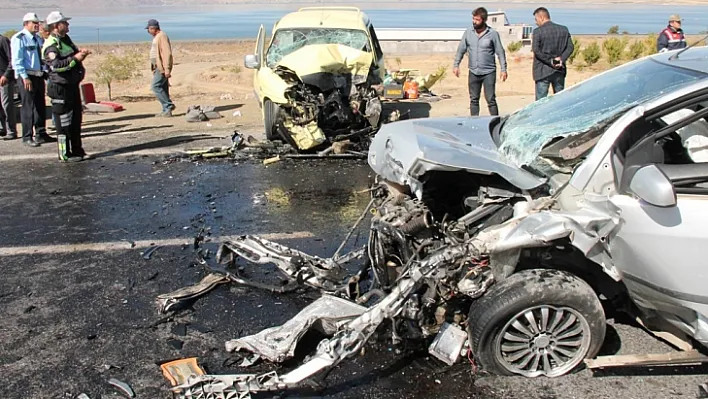 Elazığ-Bingöl yolunda kaza: 2 ağır yaralı