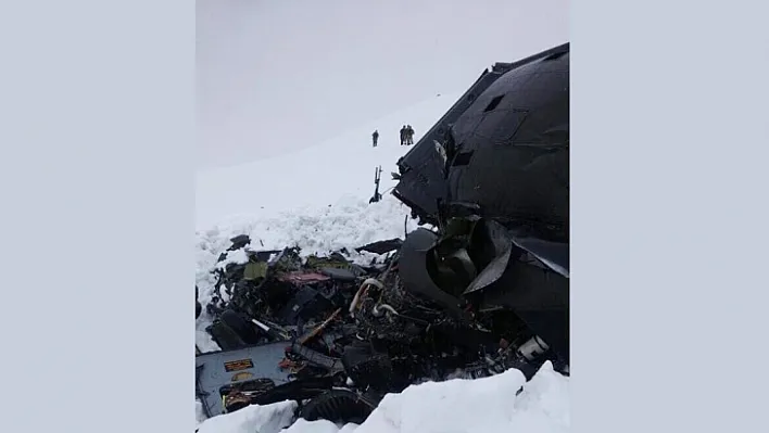 Helikopterin enkazına ulaşıldı: 12 şehit