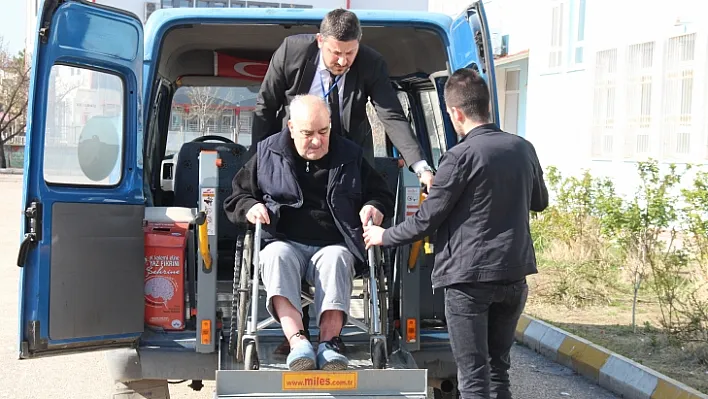 Elazığ'da engelliler oy kullandı