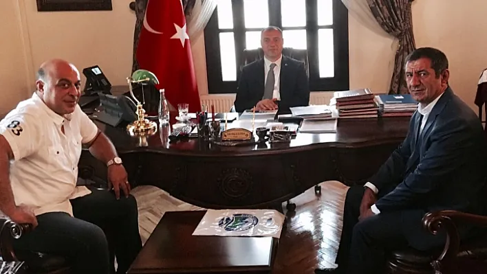 Lokantacılar Odası'ndan vali Kaldırım'a ziyaret