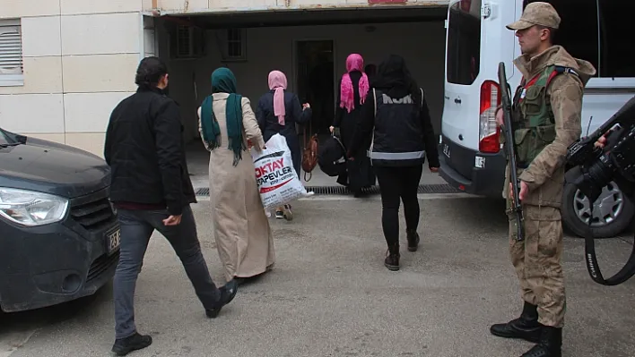 FETÖ zanlıları adliyeye sevk edildi