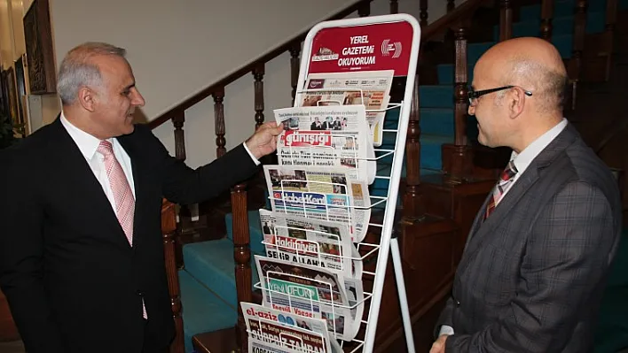 Elazığ Valisi'nden yerel gazetelere destek