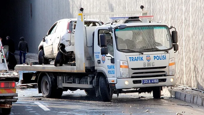 Elazığ'da zincirleme trafik kazası: 1 yaralı