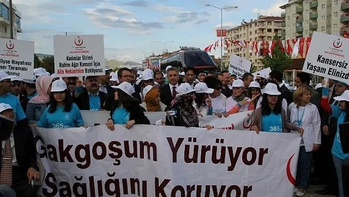 'Hareket et, Mutlu yaşa' yürüyüşü