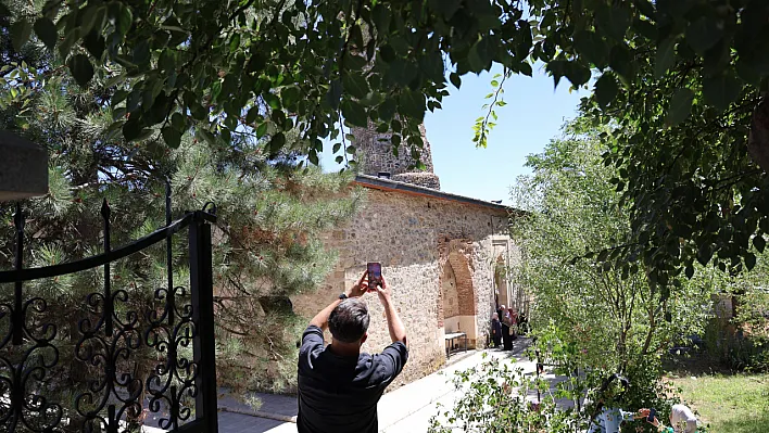 Harput'a gelenler şaşırıyor