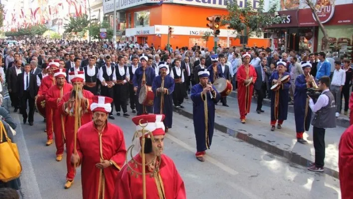 Hazar Şiir Akşamları Başladı