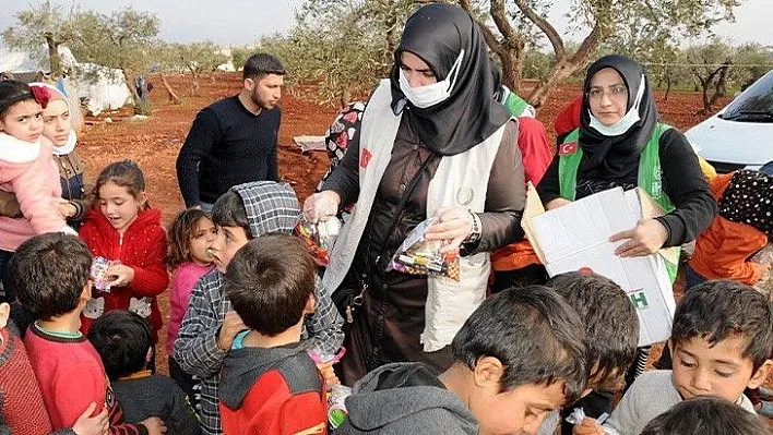 İHH soğuk savaşın izlerini siliyor