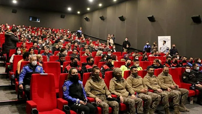 İl Emniyet Müdürlüğü ekipleri sinema filminde bir araya geldi