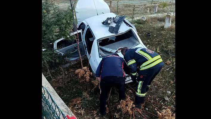 İzinsiz aldığı araçla kaza yaptı!