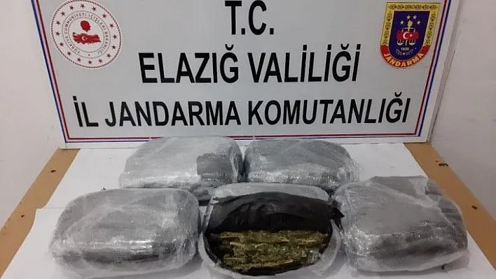 Jandarma ekipleri 12 kğ esrar yakaladı