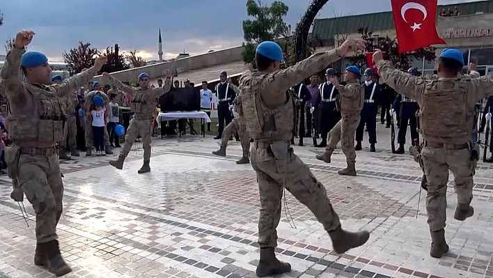 Jandarma Teşkilatının 184. yıldönümü coşkuyla kutlandı