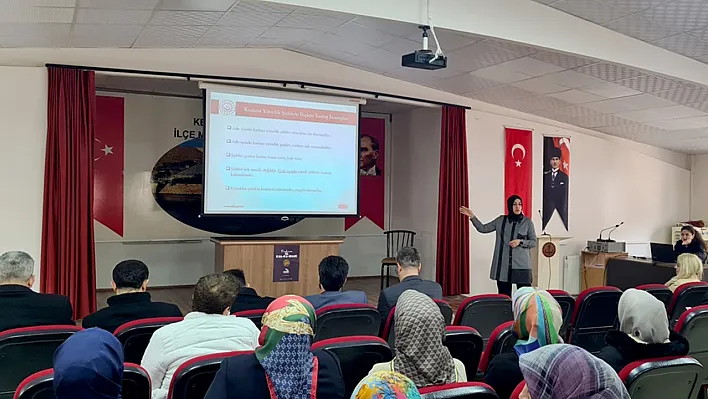 Keban'da kadına şiddet ve erken evlilik semineri