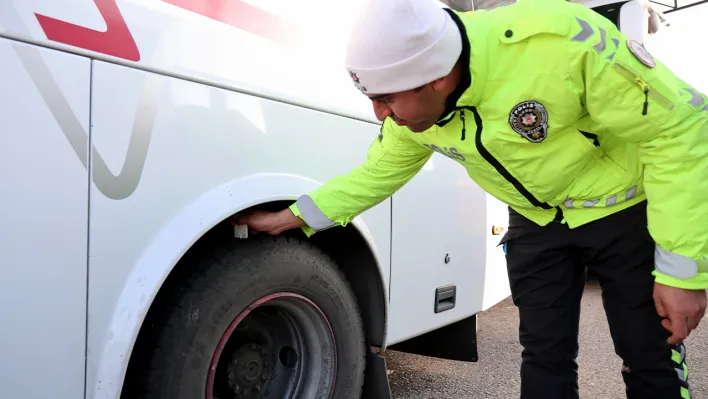 Kış lastiği denetimleri sürüyor